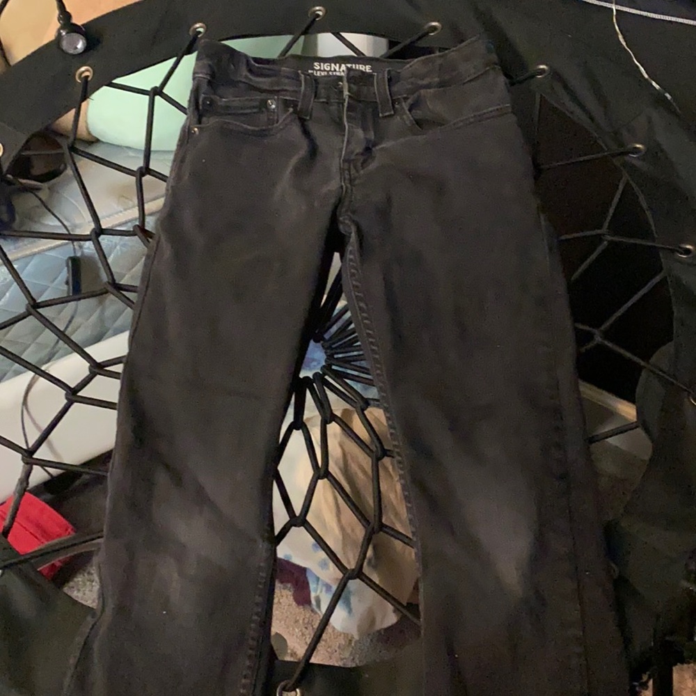 Skinny black jeans